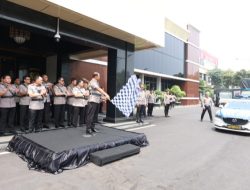 Polda Jatim Berangkatkan Bantuan Kemanusiaan untuk Korban Banjir dan Longsor di Sumatera