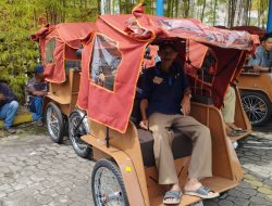 Presiden Prabowo Melalui Yayasan Gerakan Solidaritas Nasional (GSN) Berikan 100 Becak Listrik Siap Disalurkan bagi Pengayuh Becak Lansia