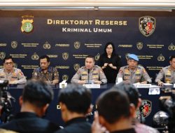 Polri Tetapkan Enam Anggota Polri Sebagai Tersangka Penganiayaan yang Menewaskan Dua Warga di TMP Kalibata
