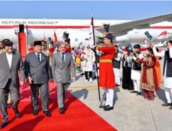 Perdana Menteri dan Presiden Pakistan Jemput Langsung Presiden Prabowo di Bandara Islamabad