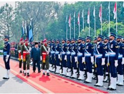 Presiden Prabowo Disambut Hangat PM Shehbaz Sharif dalam Upacara Kenegaraan di Islamabad