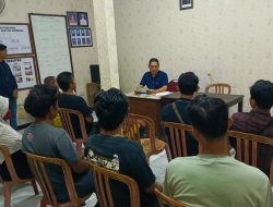 Empat Terduga Penikmat Judi Online, Dipulangkan Polsek Krembung karena Kurang Alat Bukti