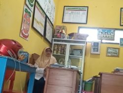 Diduga Oknum Kepala Guru TK Melakukan Pernikahan Sirih Dengan Seorang Lelaki Yang Masih Beristri