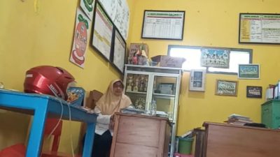 Diduga Oknum Kepala Guru TK Melakukan Pernikahan Sirih Dengan Seorang Lelaki Yang Masih Beristri