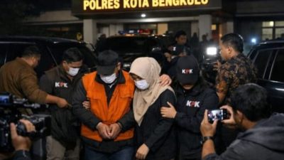 Komisi Pemberantasan Korupsi (KPK) kembali melakukan operasi tangkap tangan (OTT) di Provinsi Bengkulu.